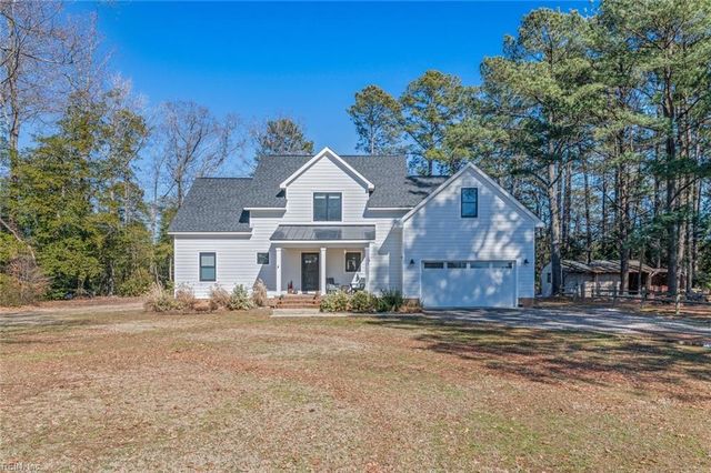5501 York Haven Ln, Gloucester, VA 23061