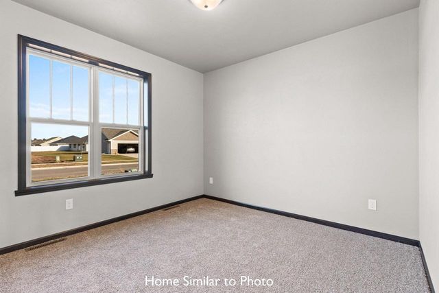 1691 BETTY JEAN LANE, Green Bay, WI 54313