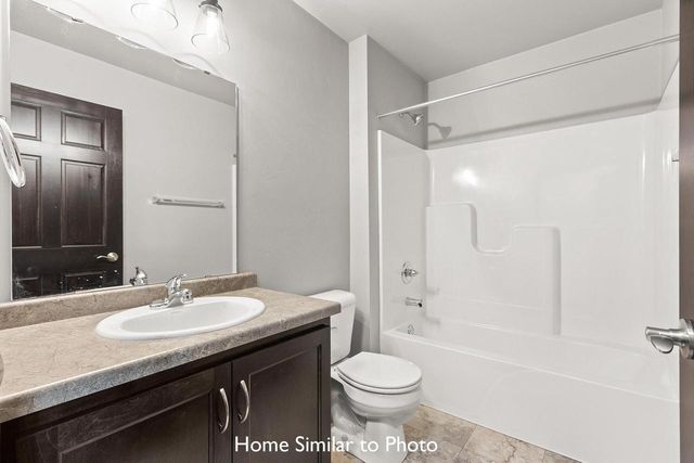 1691 BETTY JEAN LANE, Green Bay, WI 54313