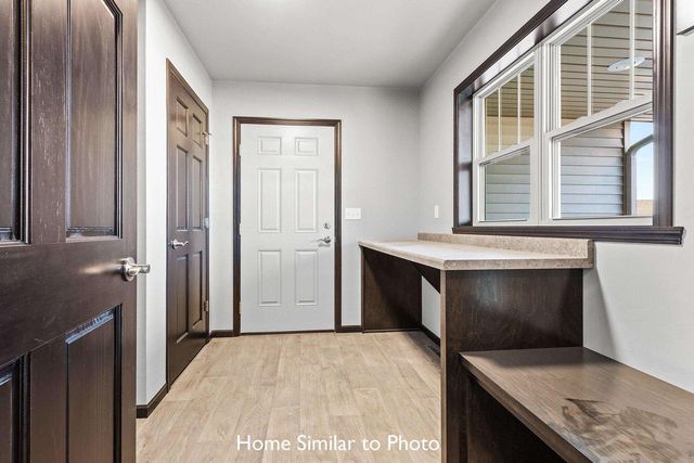 1691 BETTY JEAN LANE, Green Bay, WI 54313