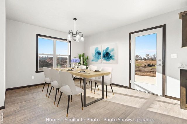 1691 BETTY JEAN LANE, Green Bay, WI 54313