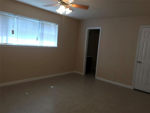 1306 Wildgrove Drive, Pasadena, TX 77504