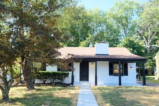 208 Zandale Drive, Lexington, KY 40503