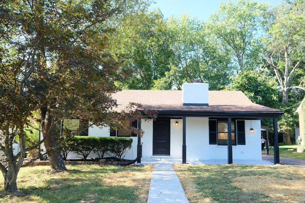 208 Zandale Drive, Lexington, KY 40503