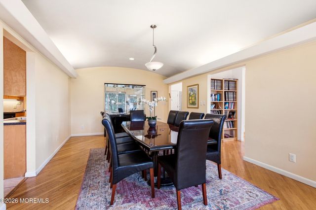 922 E Kennedy Boulevard, Lakewood, NJ 08701