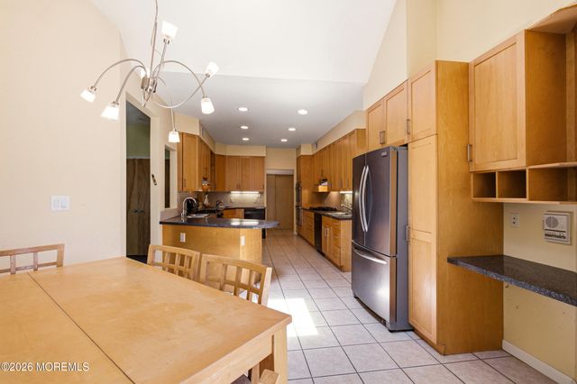 922 E Kennedy Boulevard, Lakewood, NJ 08701