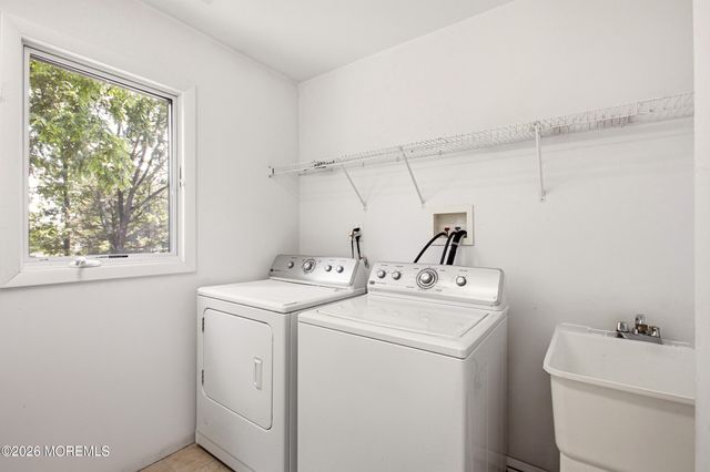 922 E Kennedy Boulevard, Lakewood, NJ 08701