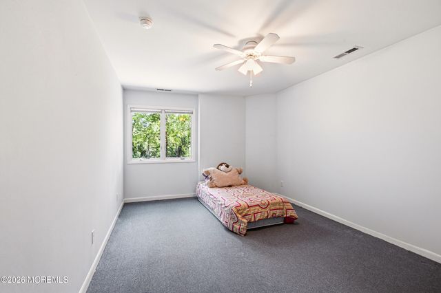 922 E Kennedy Boulevard, Lakewood, NJ 08701