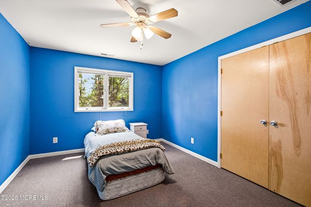 922 E Kennedy Boulevard, Lakewood, NJ 08701