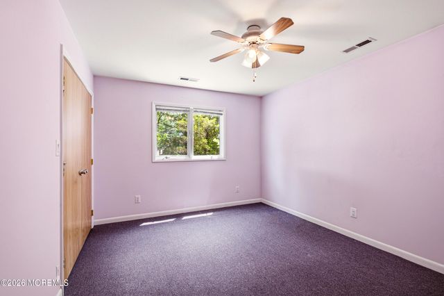 922 E Kennedy Boulevard, Lakewood, NJ 08701