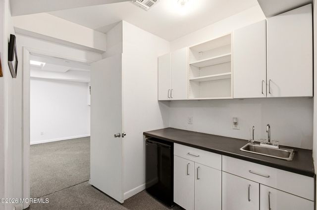 922 E Kennedy Boulevard, Lakewood, NJ 08701