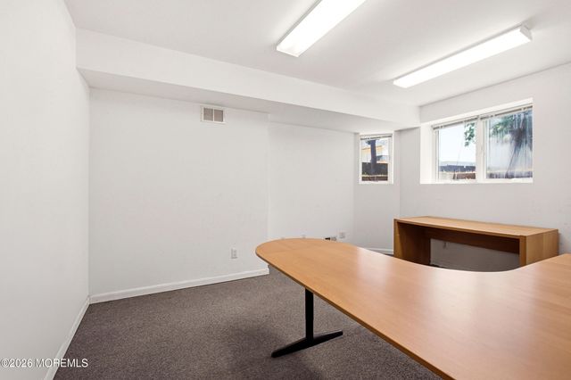 922 E Kennedy Boulevard, Lakewood, NJ 08701