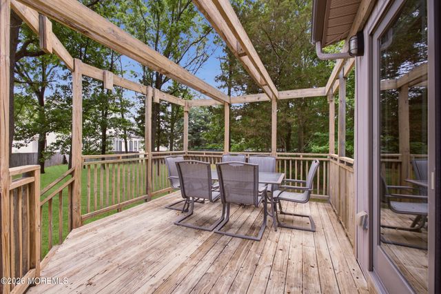 922 E Kennedy Boulevard, Lakewood, NJ 08701