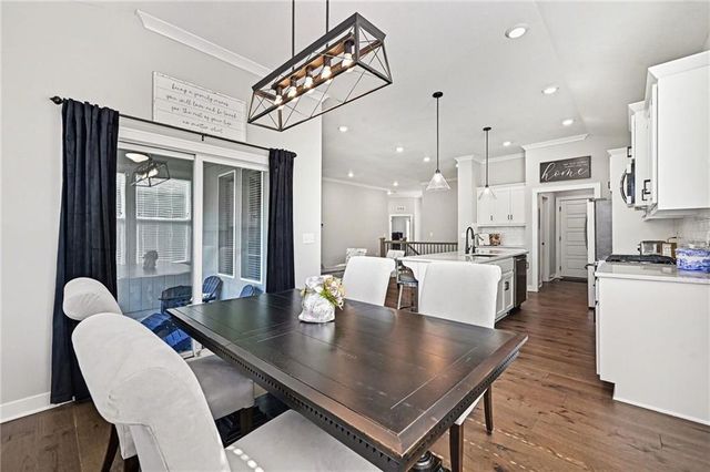 141 SE Griffin Street, Blue Springs, MO 64064