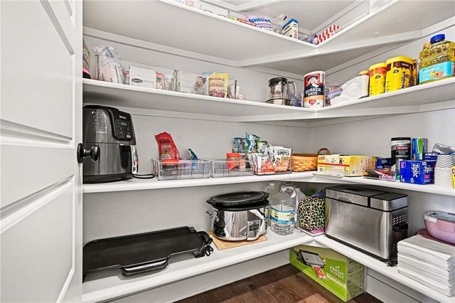 141 SE Griffin Street, Blue Springs, MO 64064