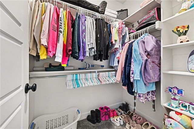 141 SE Griffin Street, Blue Springs, MO 64064