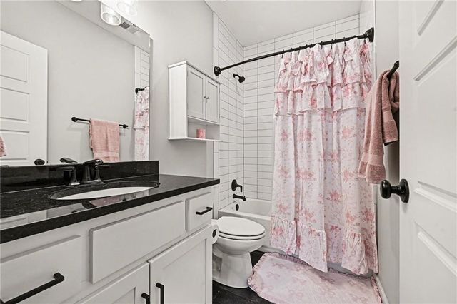 141 SE Griffin Street, Blue Springs, MO 64064