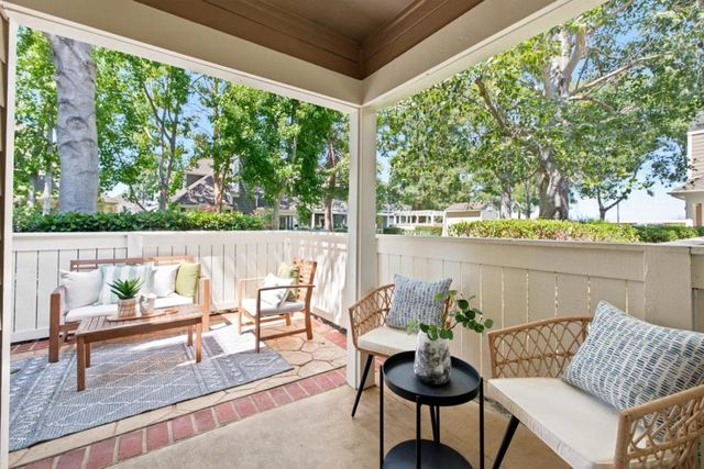1052 Galley Lane, Foster City, CA 94404