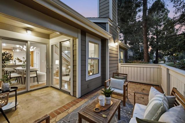 1052 Galley Lane, Foster City, CA 94404