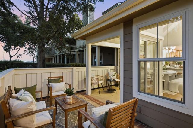 1052 Galley Lane, Foster City, CA 94404