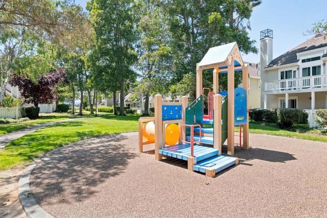 1052 Galley Lane, Foster City, CA 94404