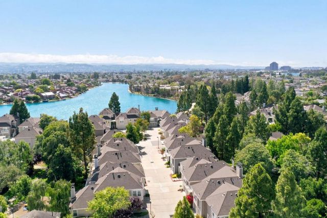 1052 Galley Lane, Foster City, CA 94404