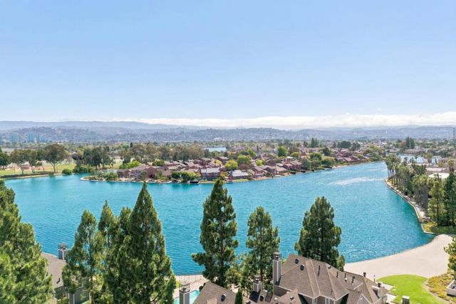 1052 Galley Lane, Foster City, CA 94404