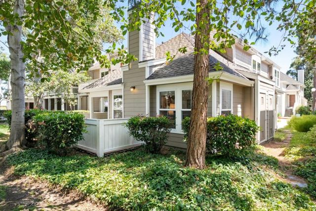 1052 Galley Lane, Foster City, CA 94404