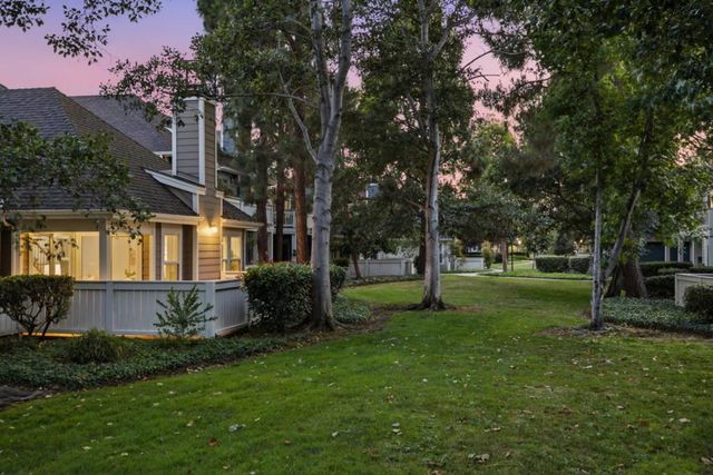 1052 Galley Lane, Foster City, CA 94404