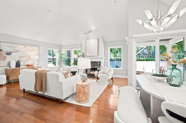 1052 Galley Lane, Foster City, CA 94404