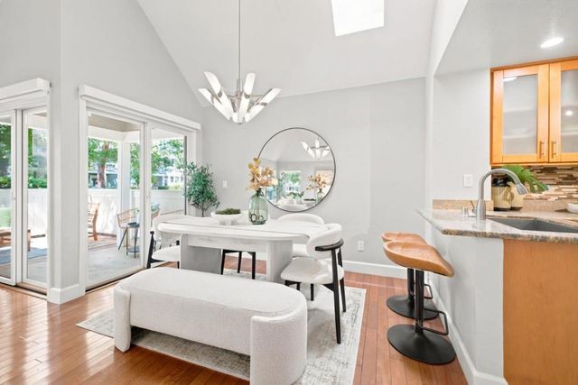 1052 Galley Lane, Foster City, CA 94404