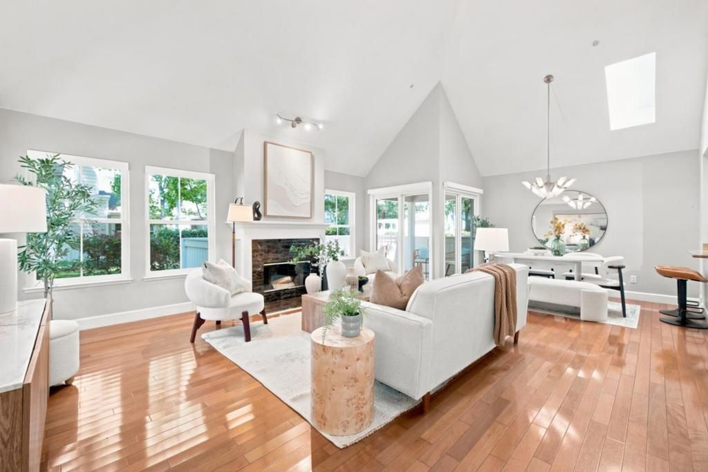 1052 Galley Lane, Foster City, CA 94404