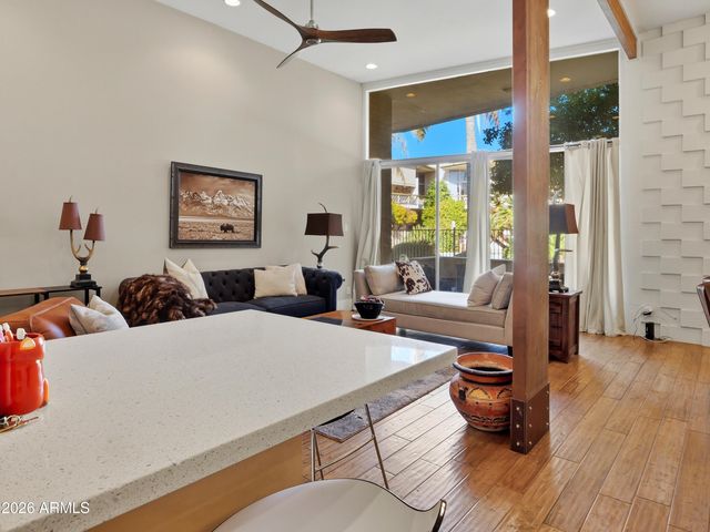 334 W MEDLOCK Drive A101, Phoenix, AZ 85013