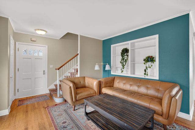 617 Ashworth Road, West Des Moines, IA 50265