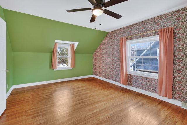 617 Ashworth Road, West Des Moines, IA 50265