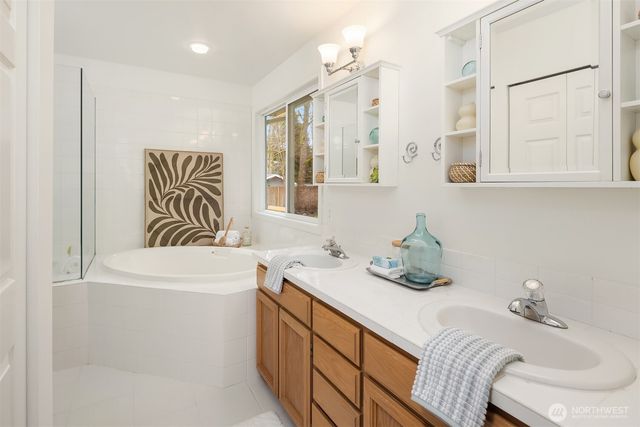 4549 329th Place SE, Fall City, WA 98024