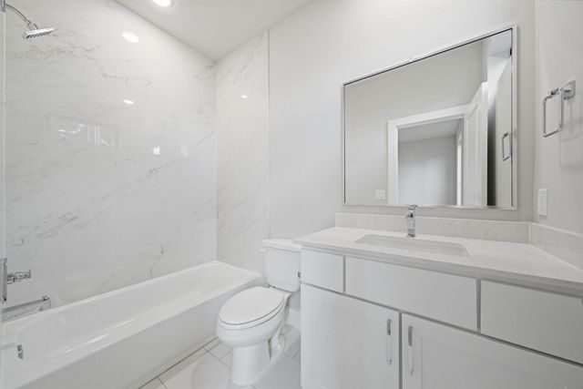 1704 Sedola Lane, Houston, TX 77055