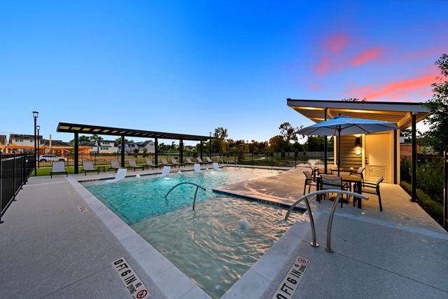 1704 Sedola Lane, Houston, TX 77055