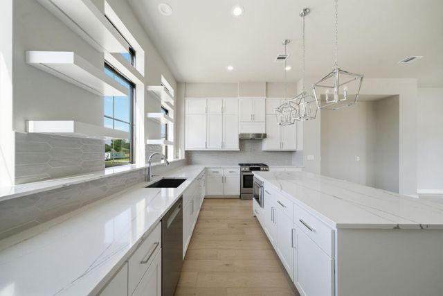 1704 Sedola Lane, Houston, TX 77055