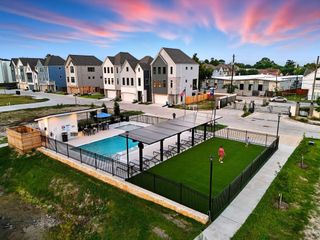 1704 Sedola Lane, Houston, TX 77055