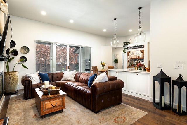 1109 CARDINAL CREEK PLACE, Oviedo, FL 32765