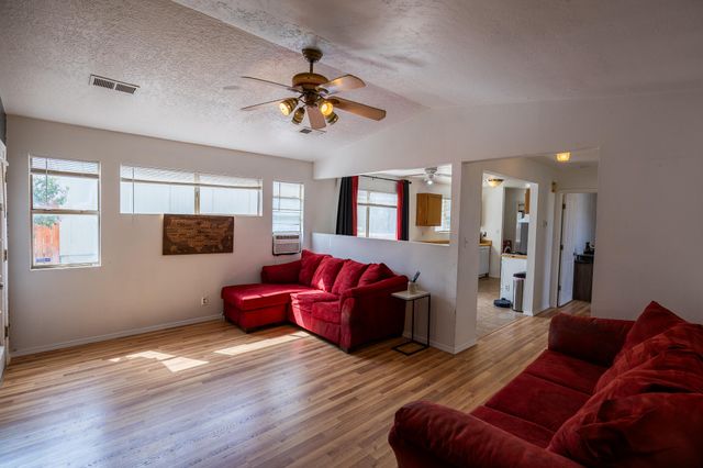1800 Ira Drive NE, Rio Rancho, NM 87144