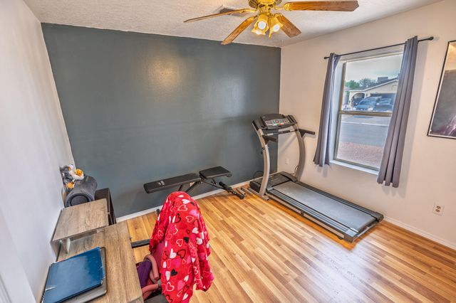 1800 Ira Drive NE, Rio Rancho, NM 87144