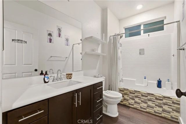 12845 W Hemingway, San Fernando, CA 91340