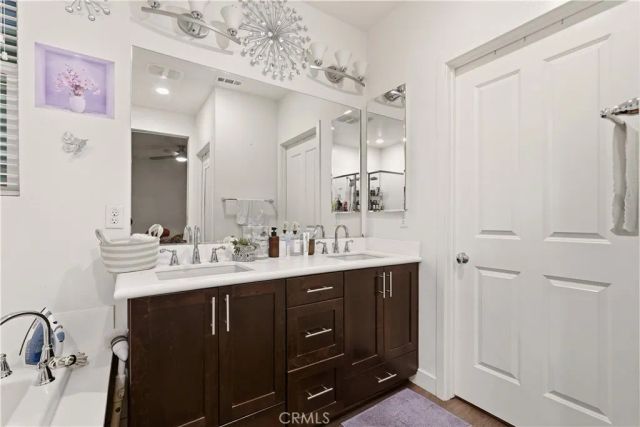 12845 W Hemingway, San Fernando, CA 91340
