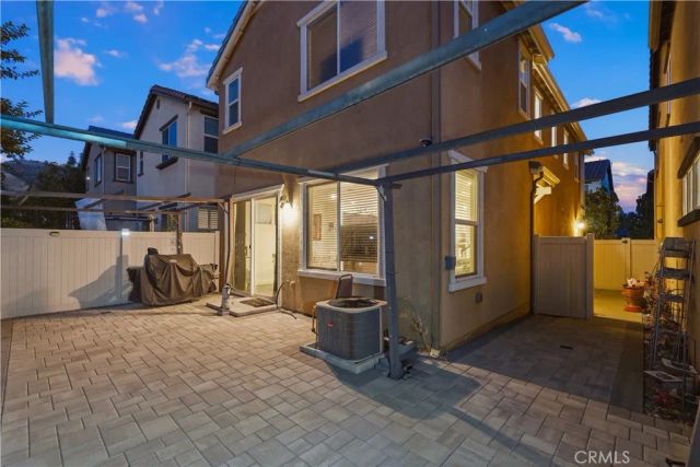 12845 W Hemingway, San Fernando, CA 91340