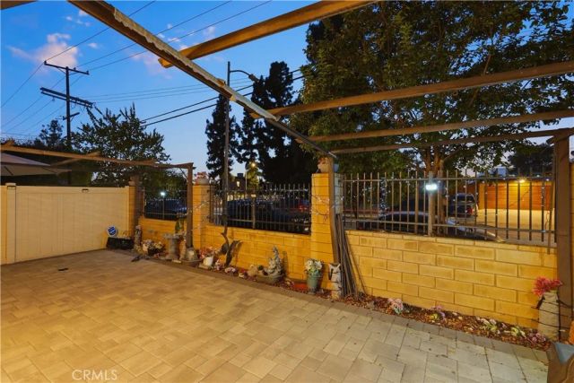 12845 W Hemingway, San Fernando, CA 91340