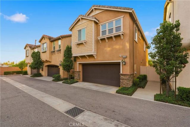 12845 W Hemingway, San Fernando, CA 91340
