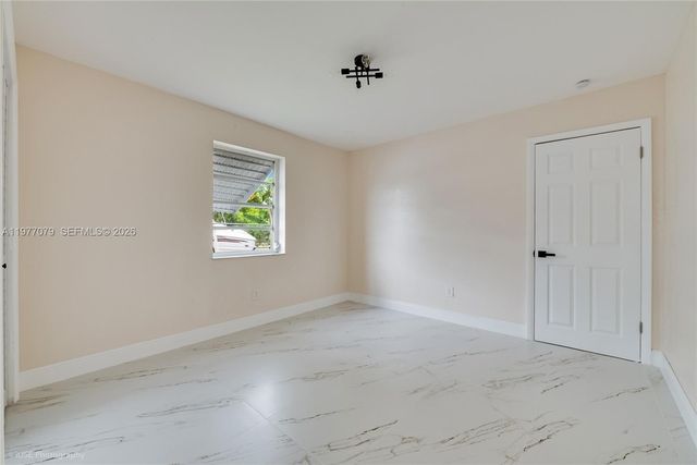 10421 SW 184th St 0, Cutler Bay, FL 33157