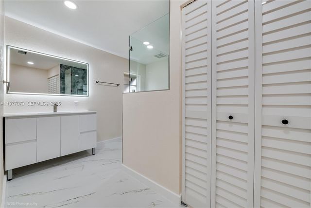 10421 SW 184th St 0, Cutler Bay, FL 33157